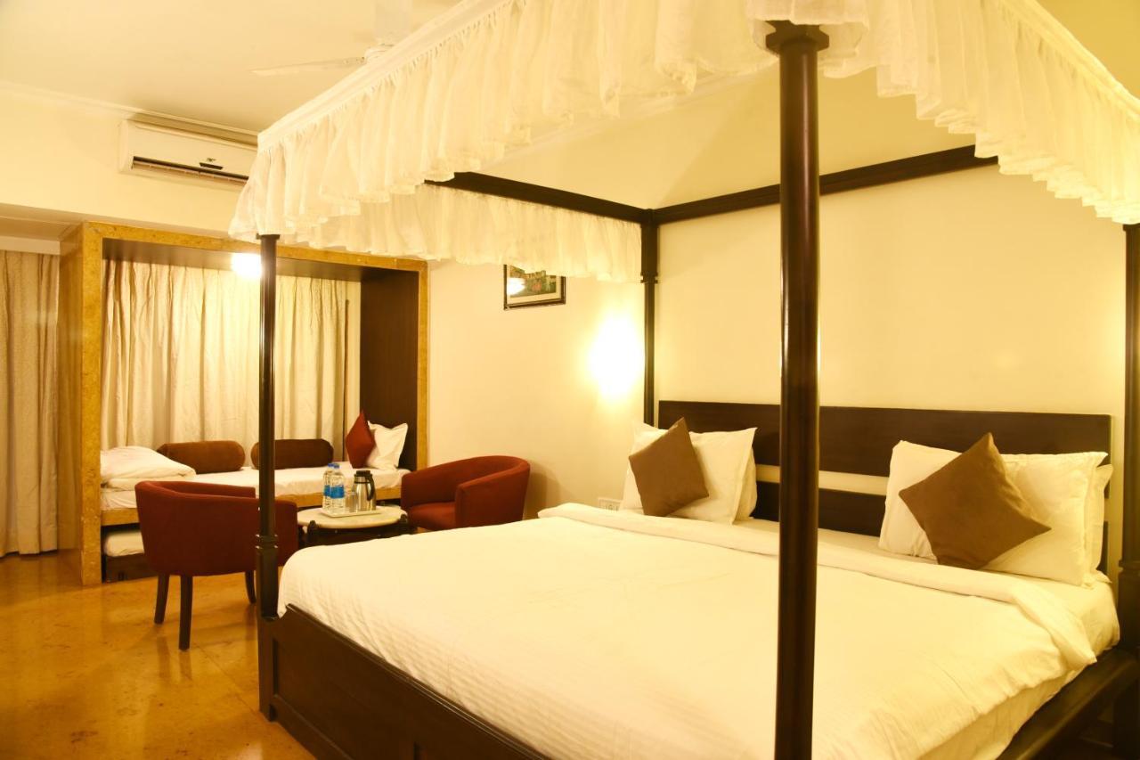 Aveda Blue Country Resort Panchgani Exterior foto