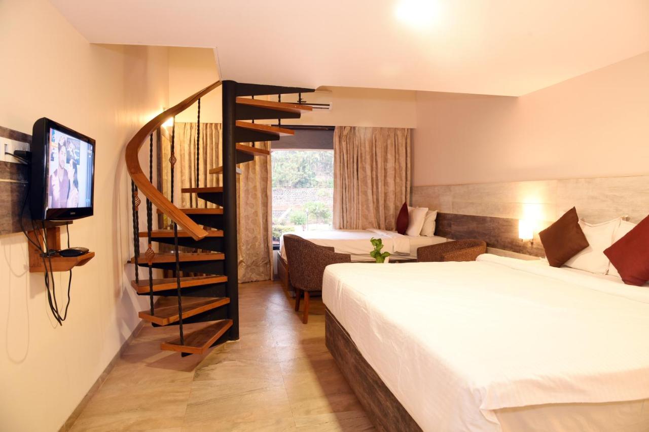 Aveda Blue Country Resort Panchgani Exterior foto